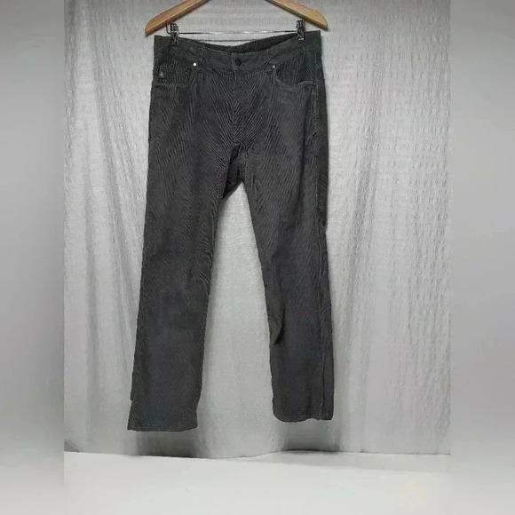 Stio Rivot Corduroy pants. 98% Organic  cotton. Men's size 32 - Picture 4 of 11